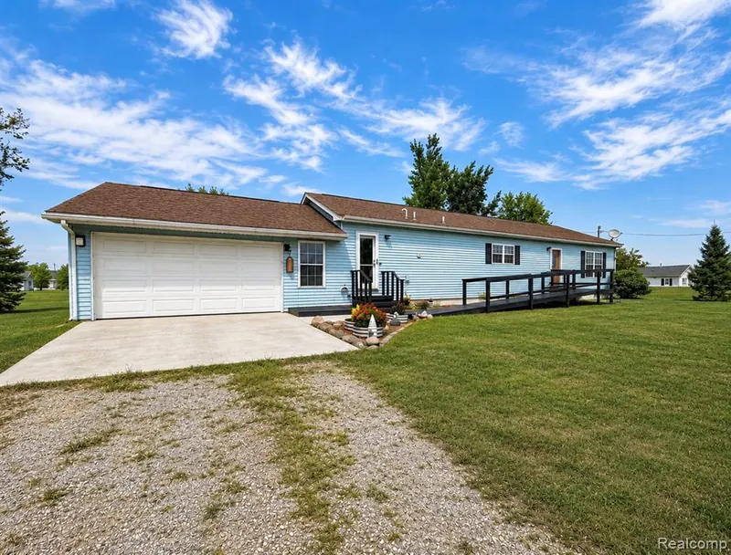 1145 Cass Avenue Road, Munger